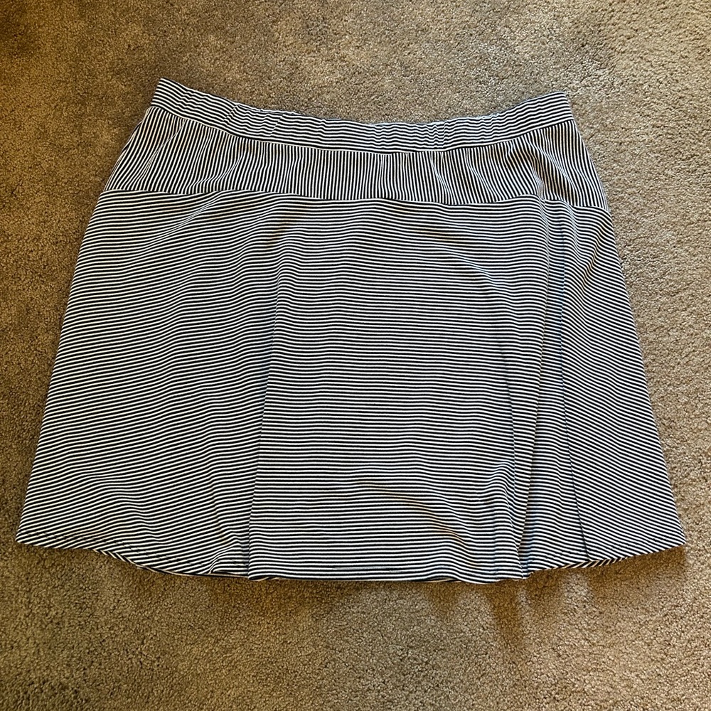 NY Collection Black‎ and White Striped A-Line Skirt